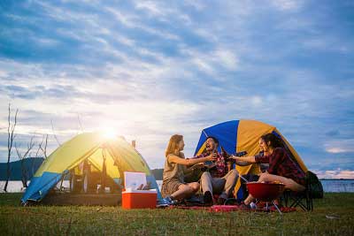 Five Fun And Inexpensive Ideas For Long Weekend Adventures
